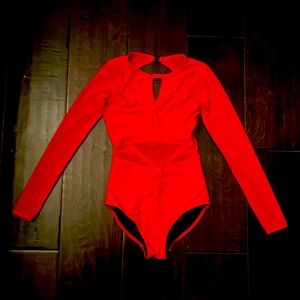 Beautiful Five Leo which in my opinion will fit a 8-10 year old child.